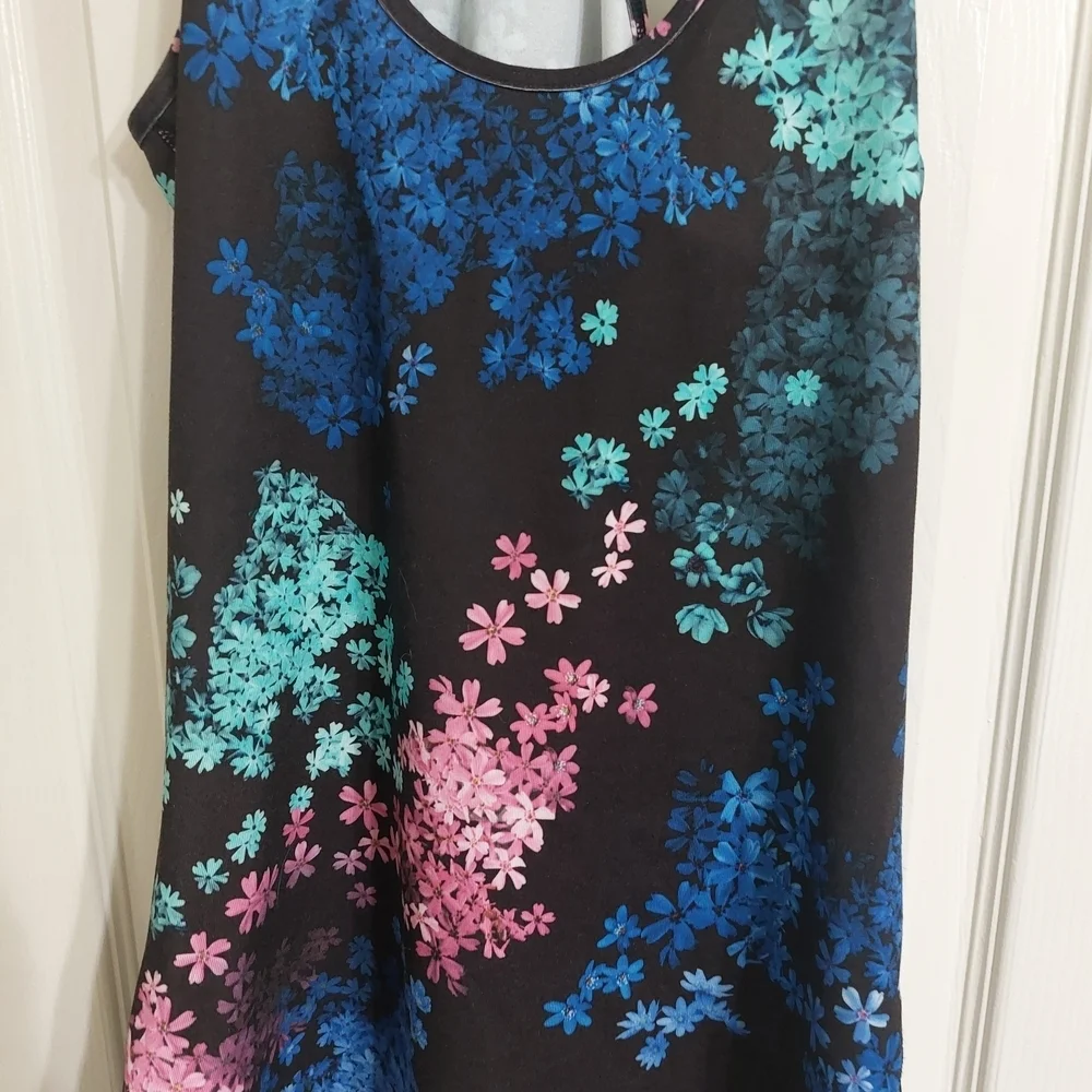 Lululemon Athletica Floral Racerback Tank in Black and Blue